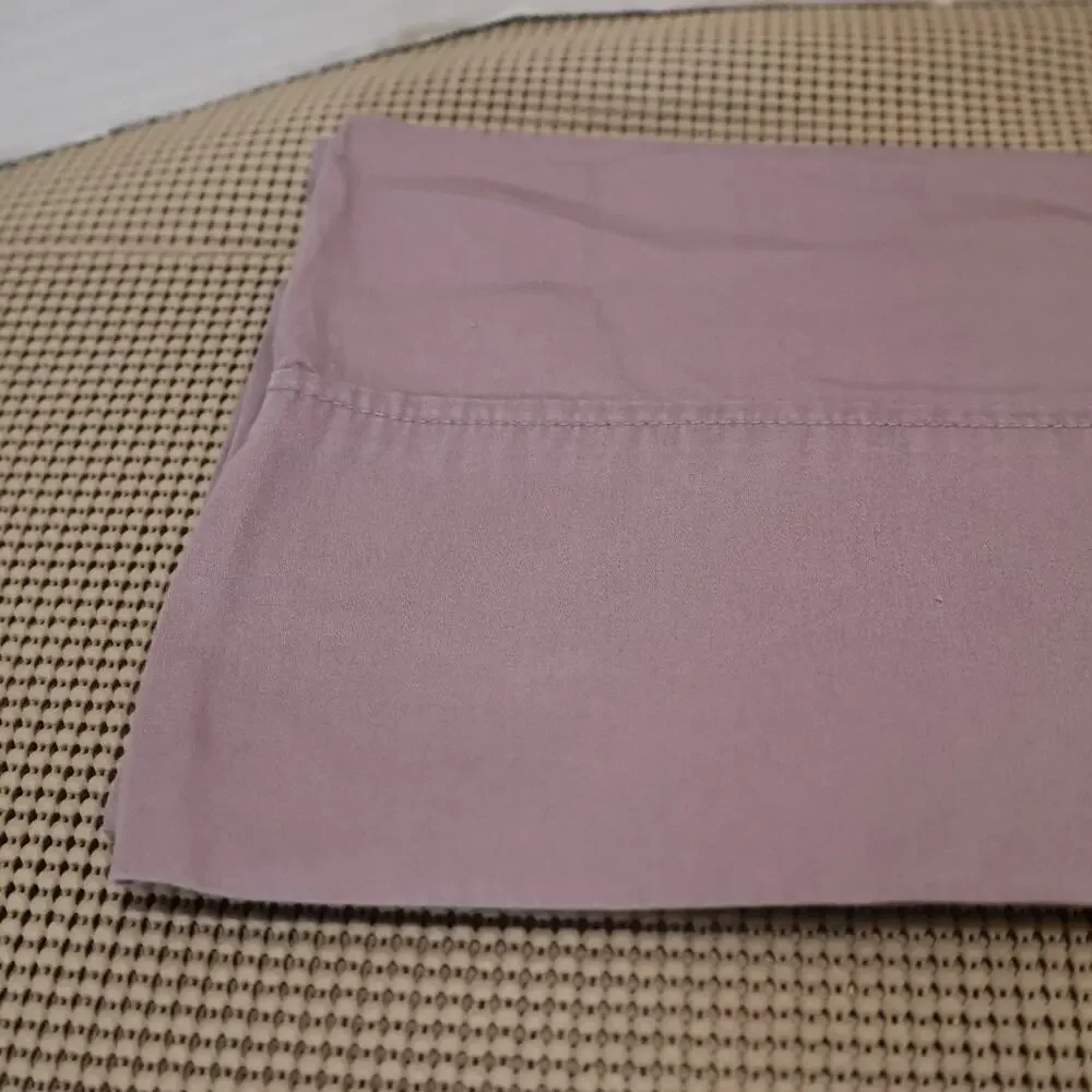 American Textile Company Pillowcase 100% Cotton Lavender Temperature Balancing
